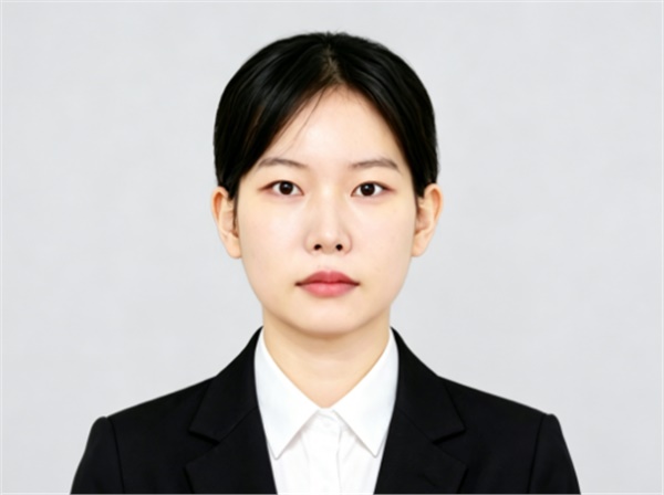 朱莲 博士
